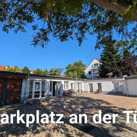 Fewo Urban Gotha-Apartment Friedenstein- Am Schlosspark- Parken An Der Der Tuer- Barrierefrei, 900 Meter Zum Bahnhof - Wallbox Esterno foto