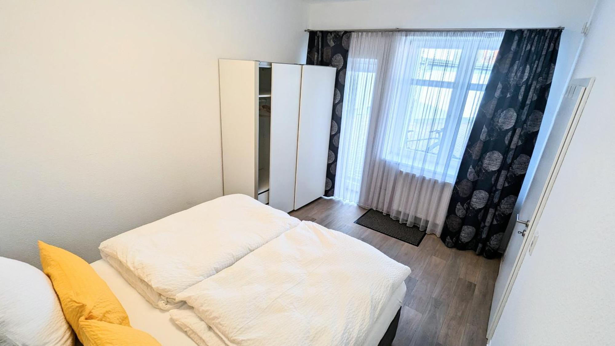Fewo Urban Gotha-Apartment Friedenstein- Am Schlosspark- Parken An Der Der Tuer- Barrierefrei, 900 Meter Zum Bahnhof - Wallbox Esterno foto